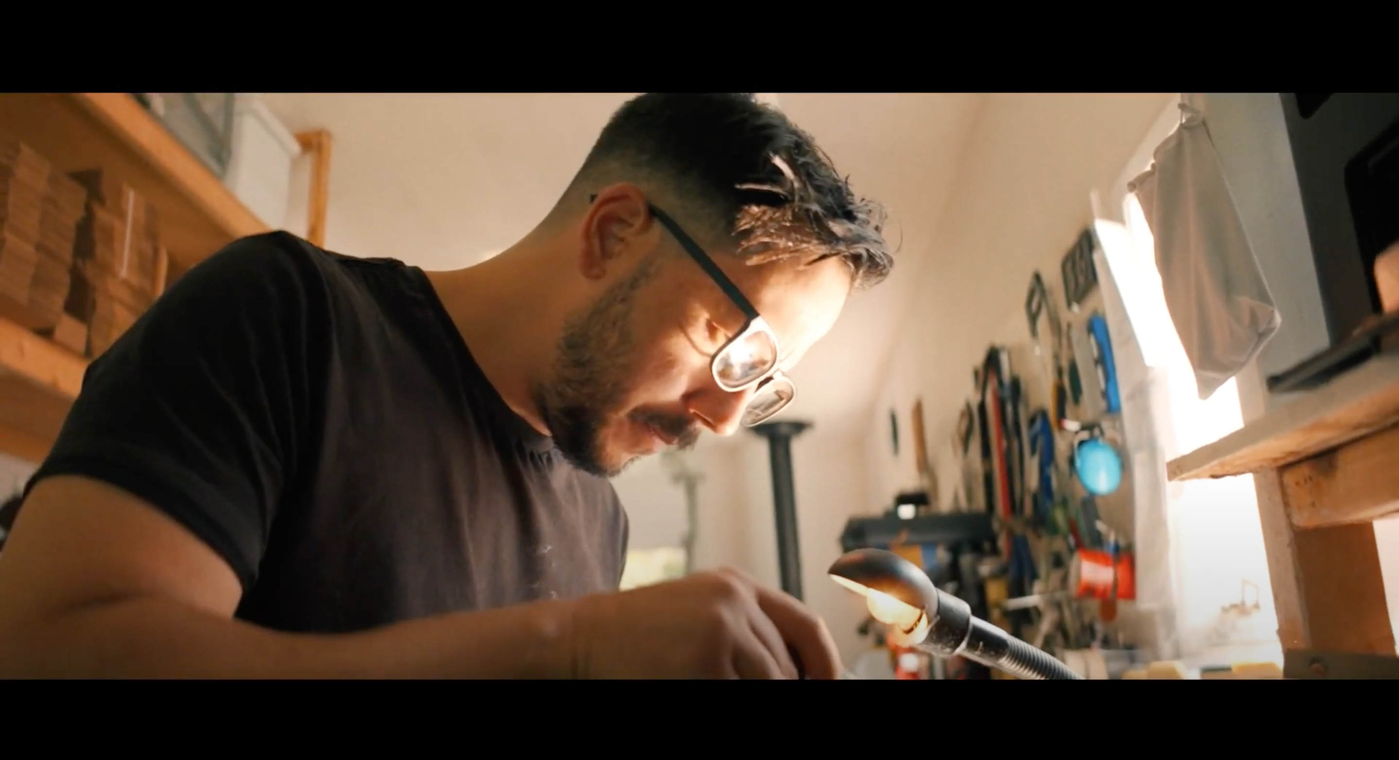 Fabrique 1840 : Short video featuring La Compagnie Robinson