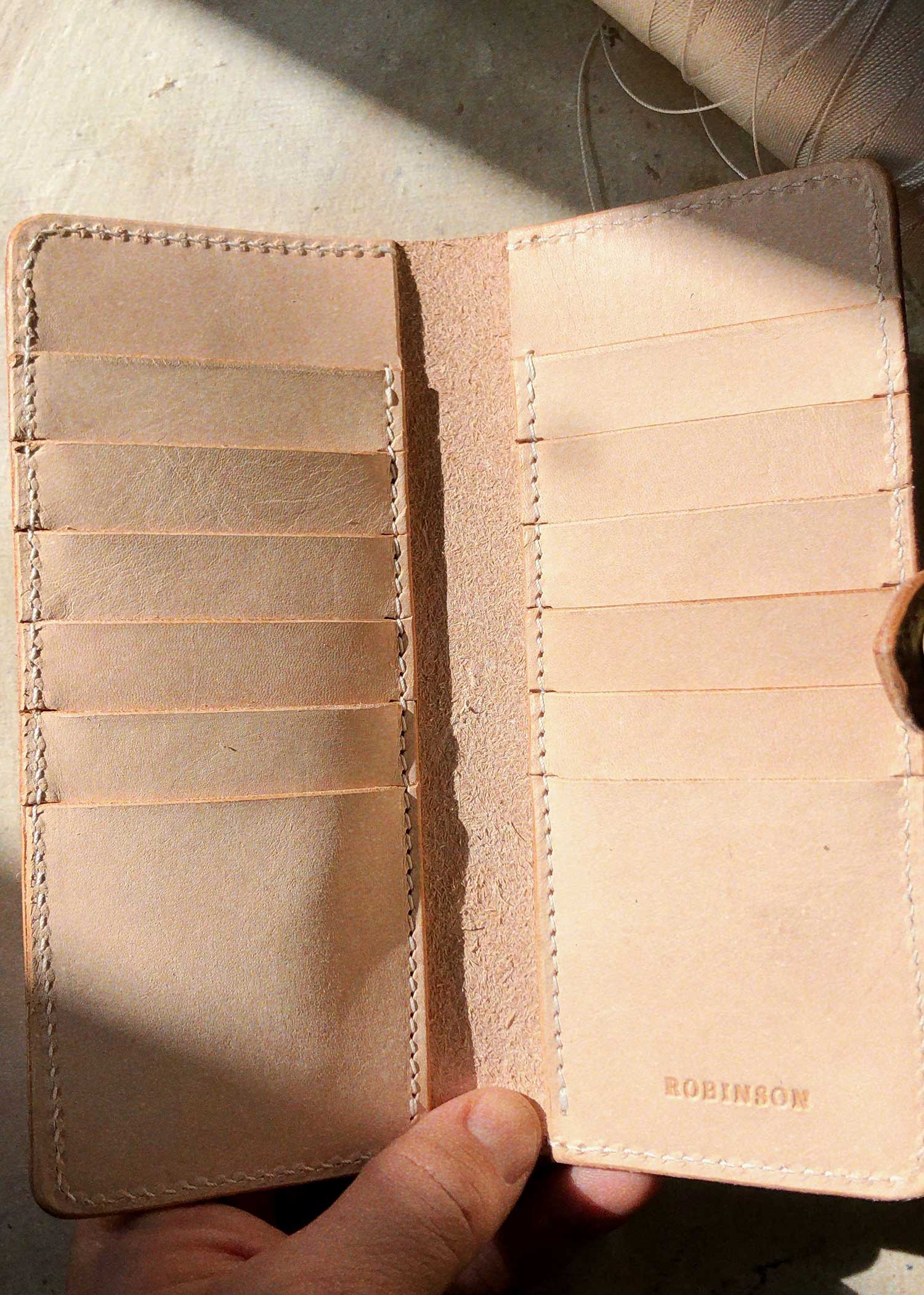 Vertical Wallet 12 pockets - Natural