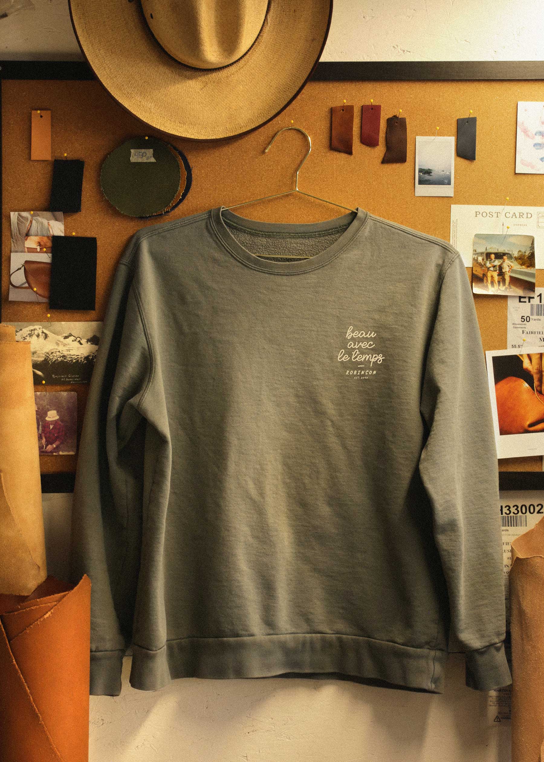 Le Crewneck | Beau avec le temps