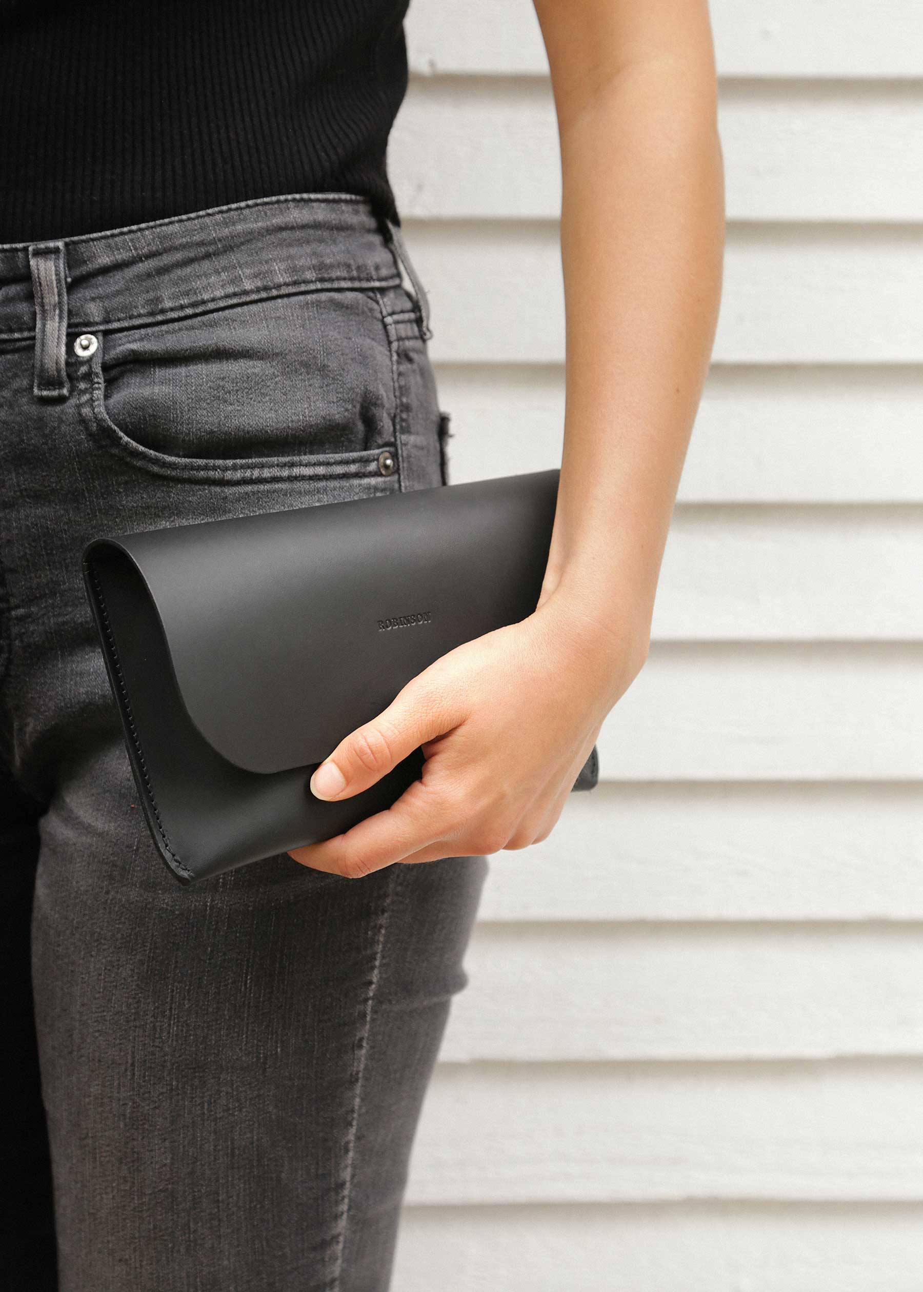 LØ - Petit sac bandoulière en cuir - Noir