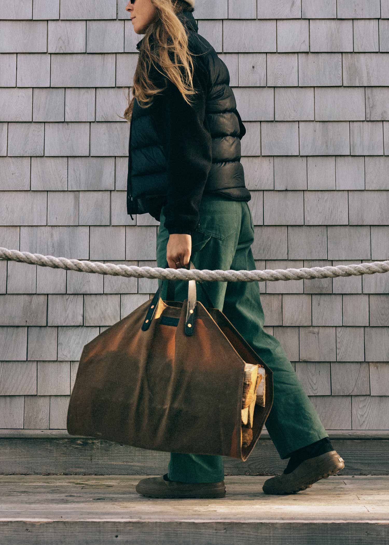 Log Carrier - Coffee Brown