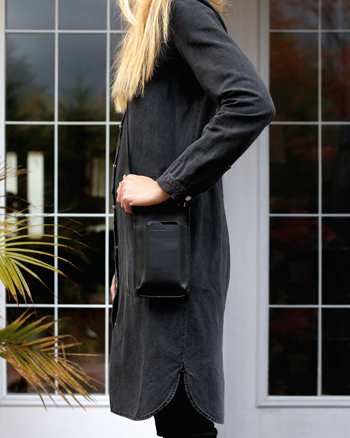 Crossbody Phone Bag - Black