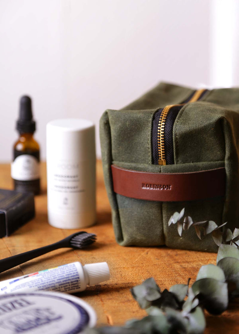 Wax canvas Dopp Kit - Green Forest