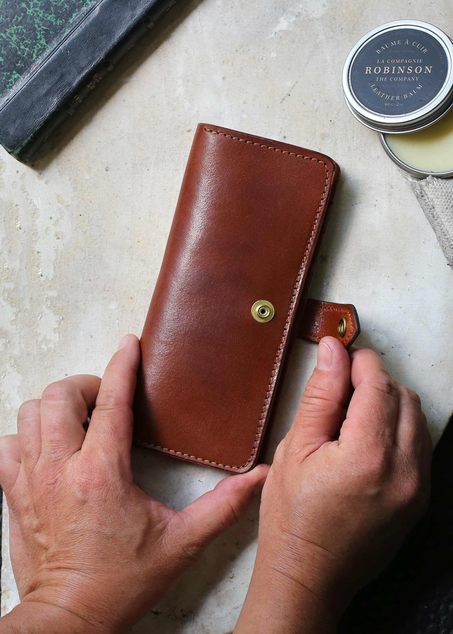 Vertical Wallet 12 pockets - Brown