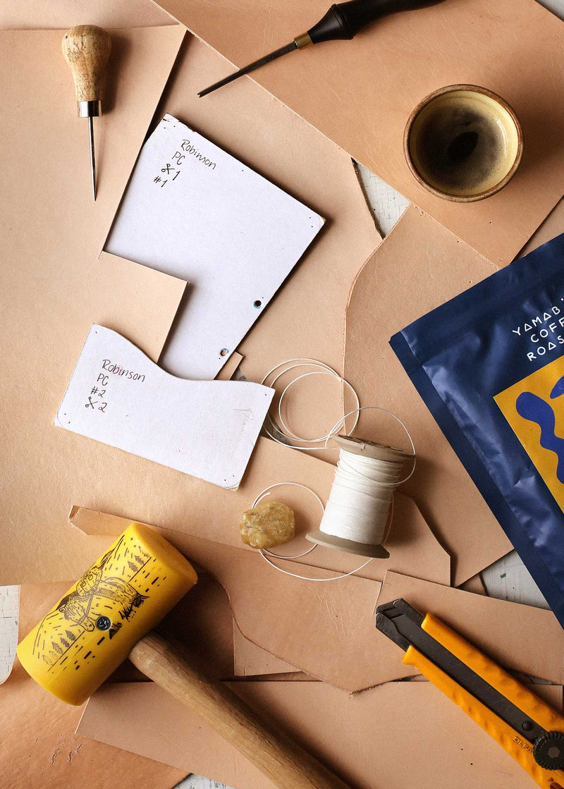 Atelier fabrication cuir I (intro)