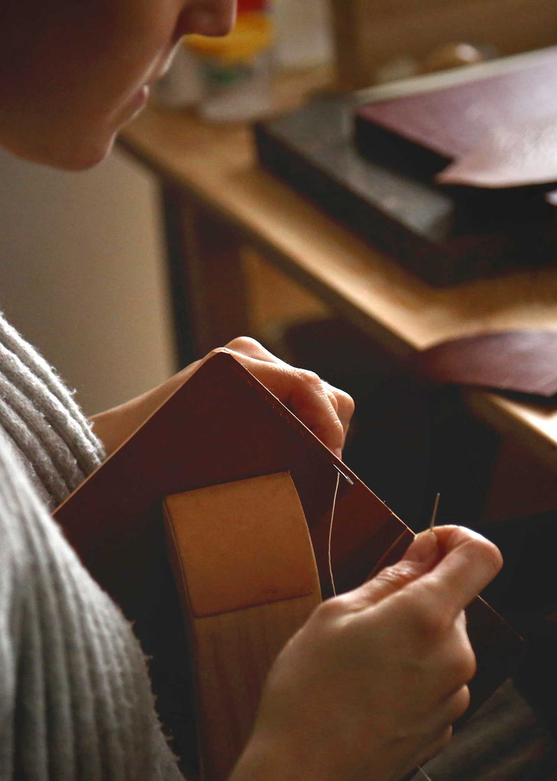 Atelier fabrication cuir I (intro)