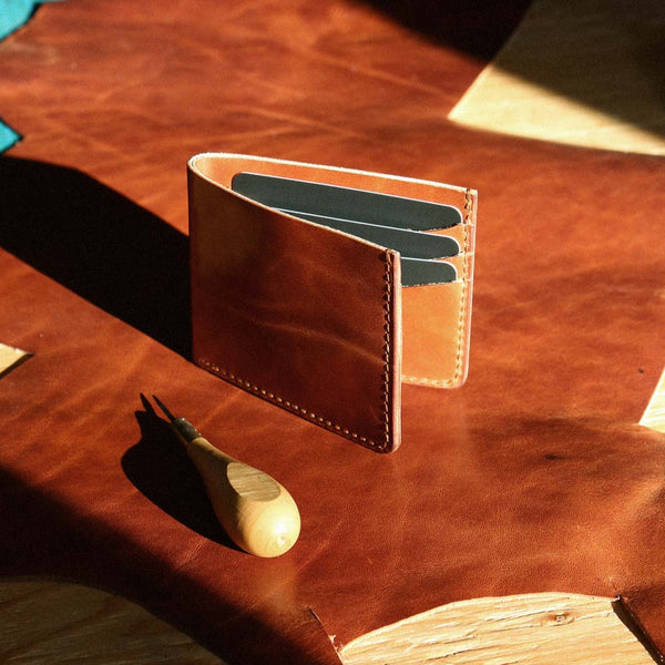 bifold wallet