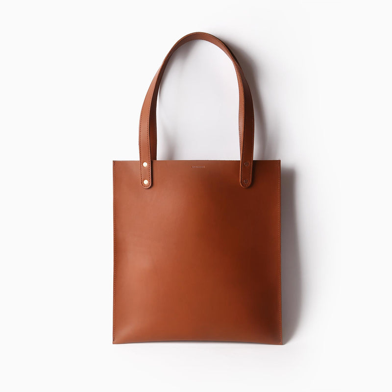 Flat leather tote top