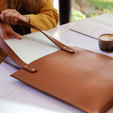 Amandine - Flat Tote Bag - Tobbaco