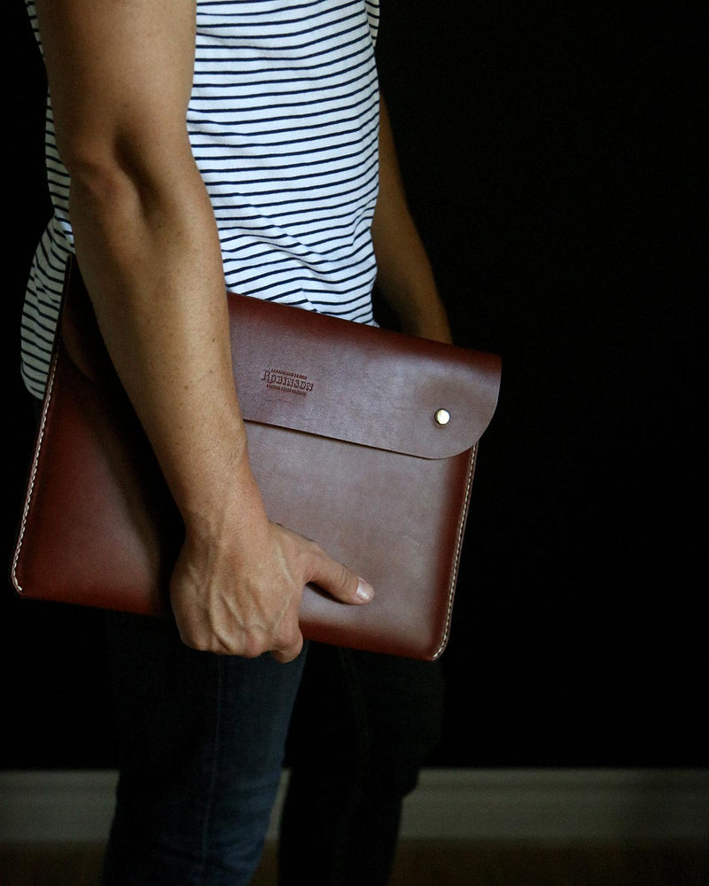 Étui en cuir Macbook Pro/Air - Brun